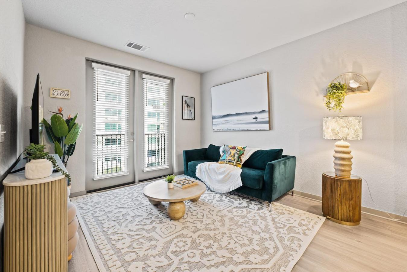 Apartament Tropical Field 1 Bed In Downtown With Free Parking Sankt Petersburg Zewnętrze zdjęcie