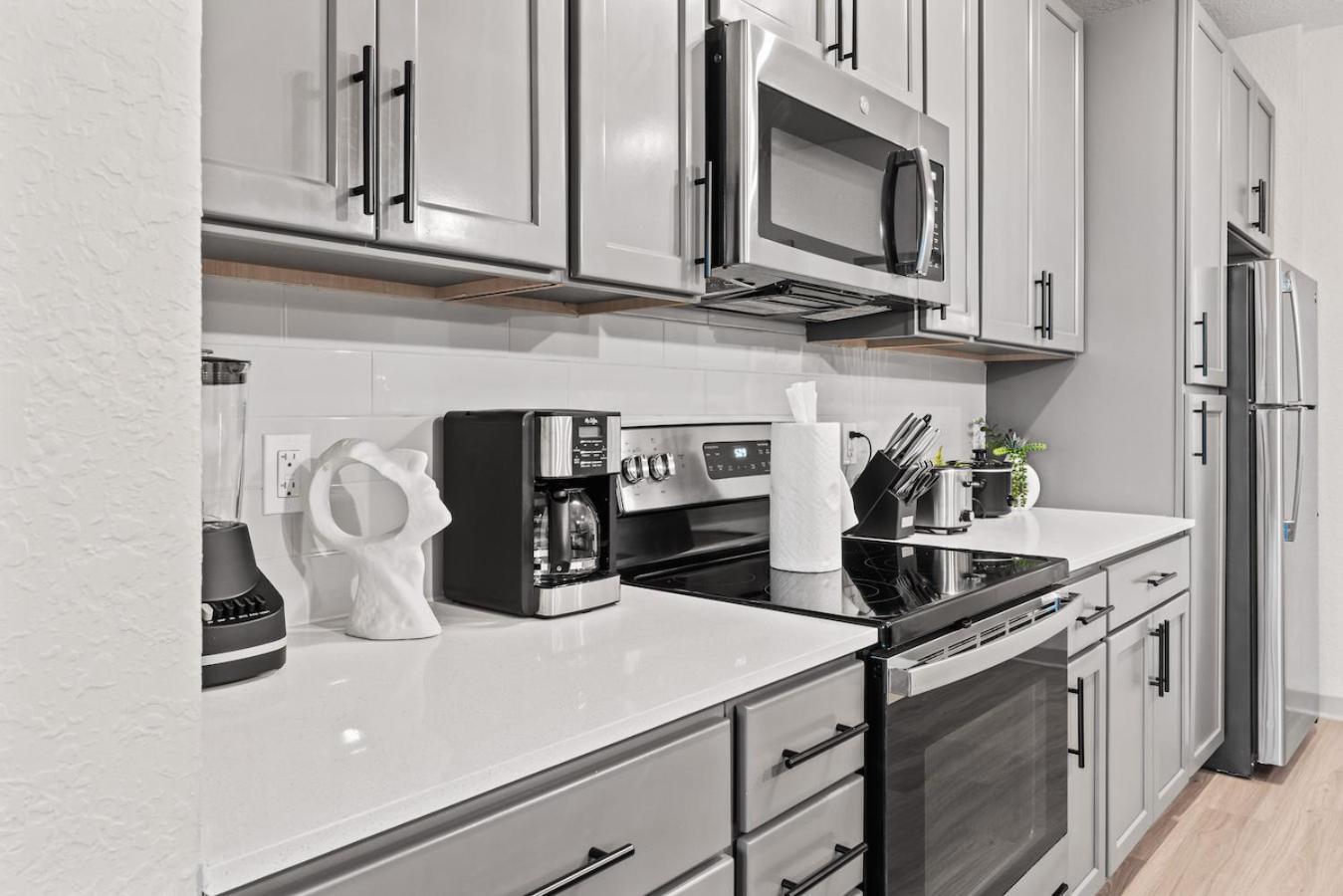 Apartament Tropical Field 1 Bed In Downtown With Free Parking Sankt Petersburg Zewnętrze zdjęcie
